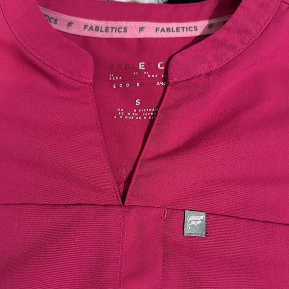 Fabletics - Picture 2 of 4